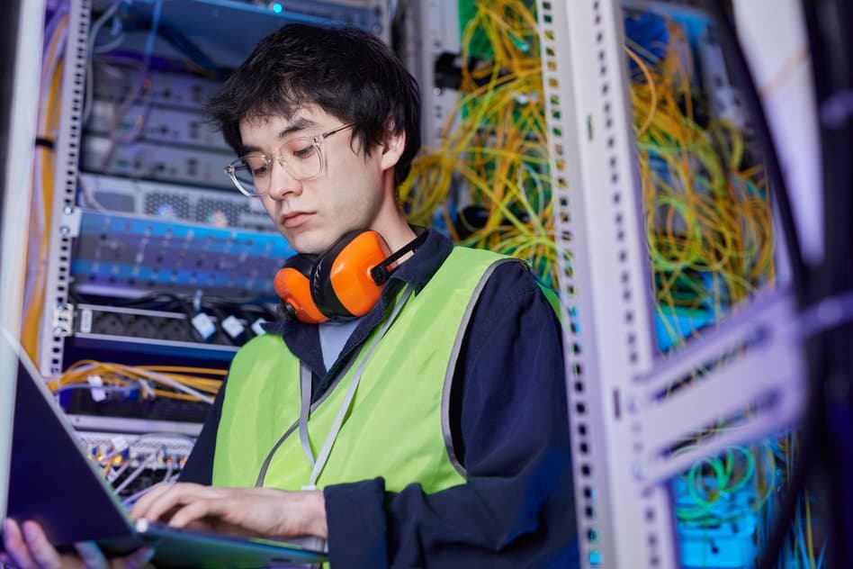 You Have Days, Not Weeks: Patching the CVSS 9.3 NetScaler Auth Bypass (CVE-2026-19490)